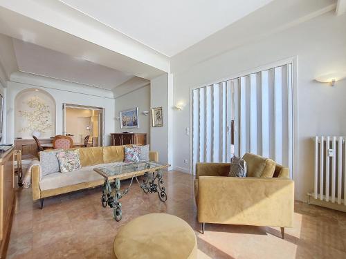Nestor&Jeeves - HORIZON PROMENADE - Central - Sea front - image 13