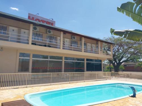 . Leme Plaza Hotel