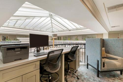 Best Western Plus All Suites Inn - image 13