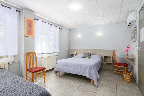 Hôtel Triton Room Type - Triple Room with Street View