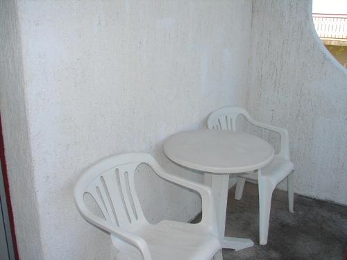 Apartments Dragan - Economy - image 2