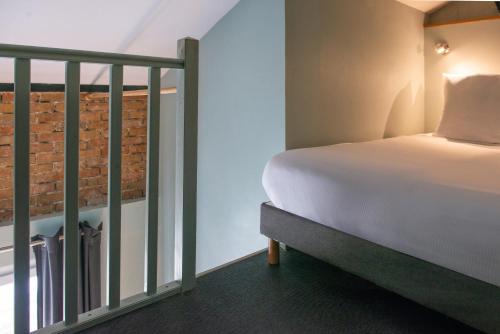 1 double bed