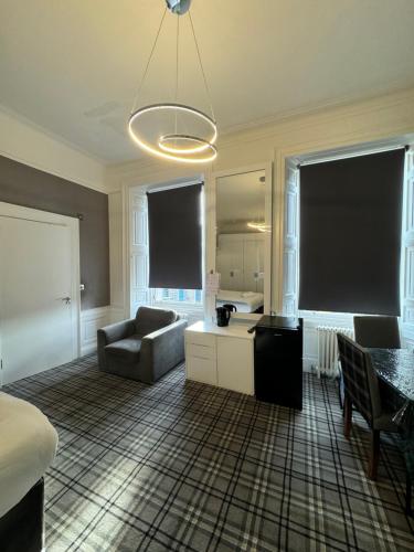 Luxury Family Room With Private bathroom in the heart of Edinburgh, Edimburgo (foto 2)