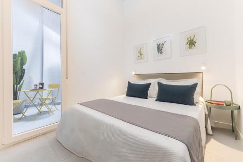 Two-Bedroom Apartment image 8