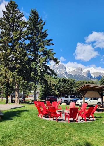 Rundle Mountain Lodge in Canmore (AB)