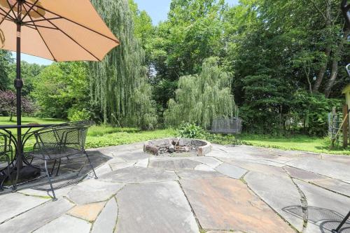 The Cottage and Loft at Blue Rivers - image 3
