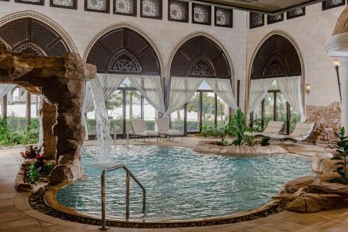 Sharq Village & Spa, a Ritz-Carlton Hotel