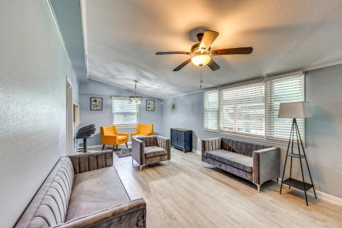 . Hike, Golf & Fish: Pine Bluff Retreat