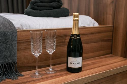 Apartments Wroc'LOVE by me &302 Legnicka Self Check-In 24h & Lift & Air conditioning