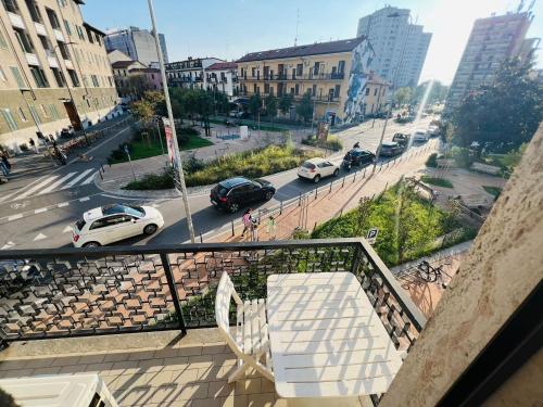 Gigli, rooms con cucina in comune e terrazza, Mailand