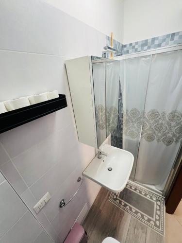 Gigli, rooms con cucina in comune e terrazza