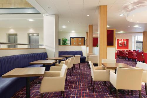 Ramada London North M1