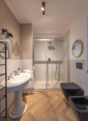 Artieri Suites, Piazza Maggiore - Tap to explore photos
