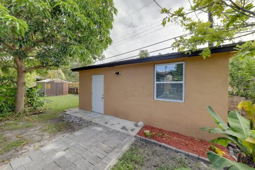 Pet-Friendly Fort Lauderdale Home 8 Mi to Beach! in Fort Lauderdale, USA