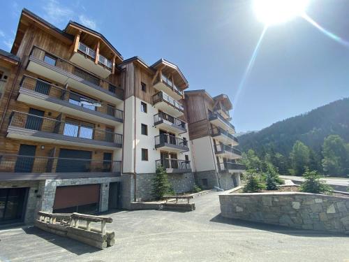 Appart. familial 2 pièces à Courchevel avec accès pistes et parking - FR-1-563-109 (Appart. familial 2 pieces a Courchevel avec acces pistes et parking - FR-1-563-109) in Courchevel