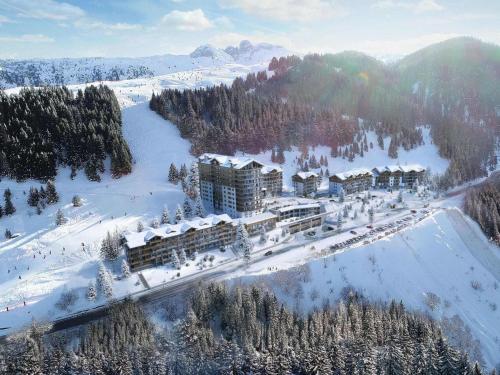Appartement moderne proche des pistes avec parking à Courchevel - FR-1-563-140 (Appartement moderne proche des pistes avec parking a Courchevel - FR-1-563-140) in Courchevel