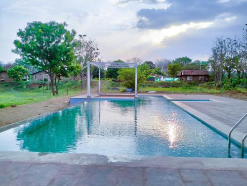Swimmingpool, WOW STAYZ2 Pachmarhi Foothill Cottages in Panchmarhi