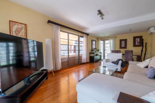 Three-Bedroom Chalet image 1