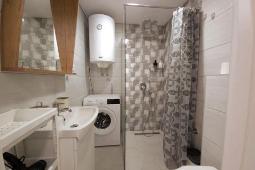 ベオグラード Airport Studio Stefan 3つ星 シングルルーム スイート