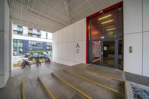 Kasprzaka 29C - Terrace, Workspace, EXPO - by Rentujemy