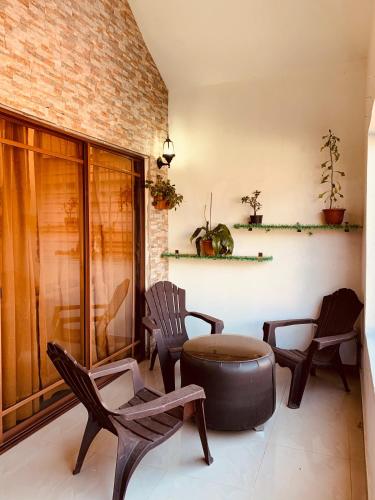 Balcony/terrace, Cerca del divino nino I WiFi I TV in Constanza