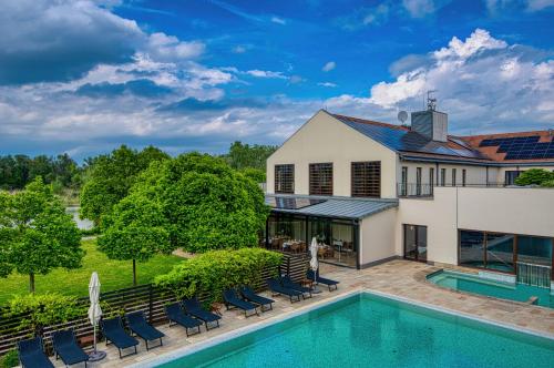 Tisza Balneum Hotel - image 11