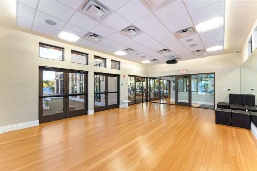 4BR Villa Home with Private Pool near Disney