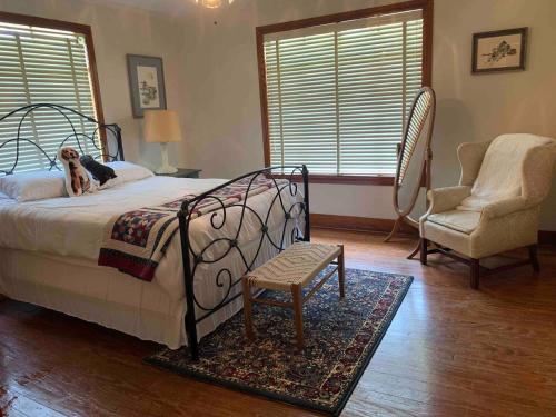 Short walk from Festival Acadien UL & Girard Park Short walk from Festival Acadien UL & Girard Park