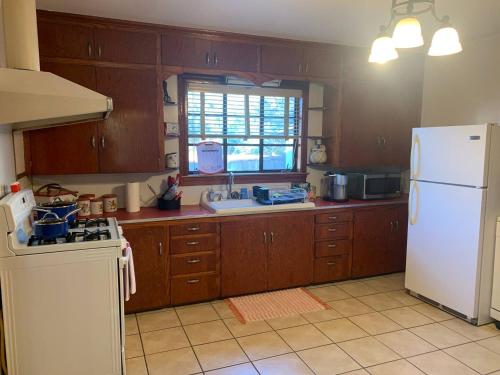 Short walk from Festival Acadien UL & Girard Park Short walk from Festival Acadien UL & Girard Park