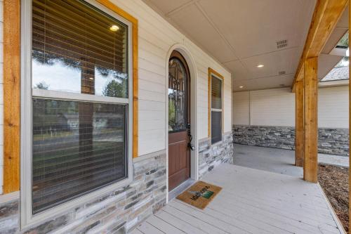 Bogie Bungalow - Walk to lake bar & restaurant - Near golf course - AC - Fireplace - Pet Ok - image 9