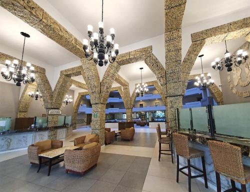 外部景觀, 天堂村 (Paradise Village) in 新瓦雅塔