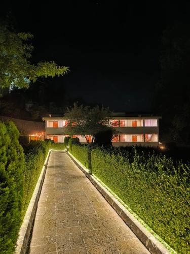 Dārzs, Hotel El Paraiso in Minerala del Čiko