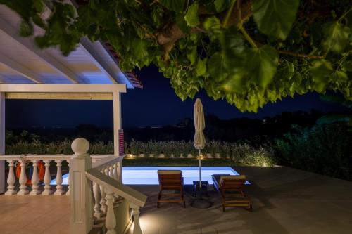 Green Retreat - main image