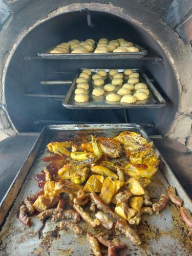 Iekārtas, La Cabaña Macanal (La Cabana Macanal) in Guateque