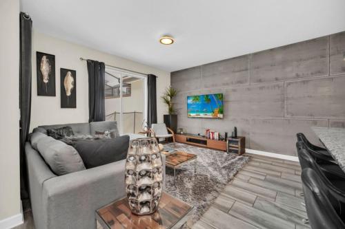 Orlando House 6250