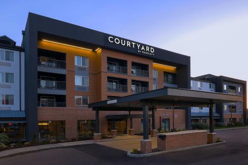 Courtyard by Marriott Portland Southeast/Clackamas - image 6