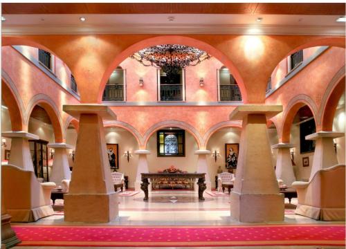 . Hotel Palacio de la Magdalena