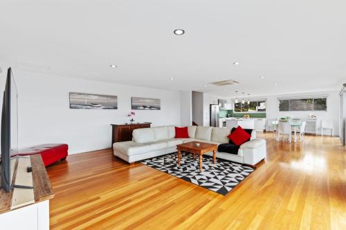 Three Sisters at Long Beach