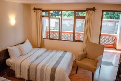 Hotel y Restaurant Embajadoras in กัวนาฮัวโต