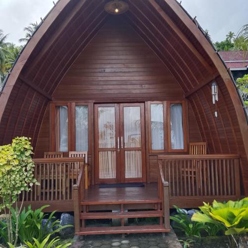 Exterior view of Wailanga Villa & Resto