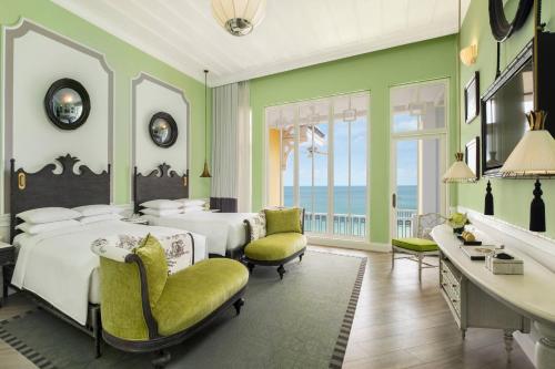 Emerald Bay, Guest room, 2 Double, Ocean view, Balcony