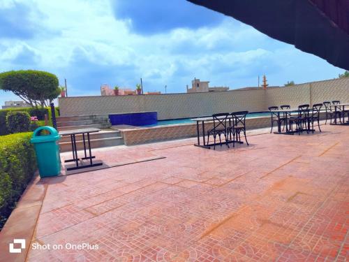 ห้องอาหาร, Apple Resort & Restaurant in สิโรดิ