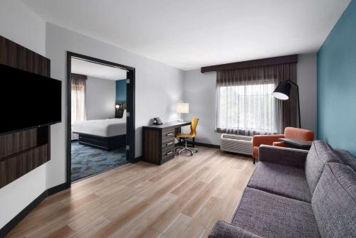 1 queen bed