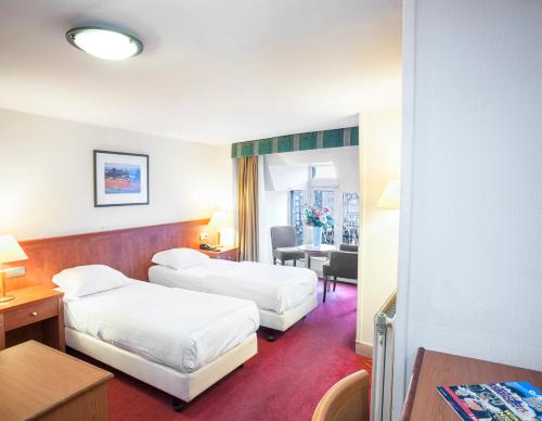 Delta Hotel City Center Room Type - Double or Twin Room