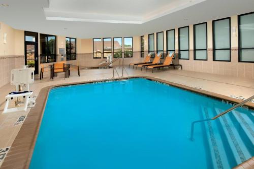 Úszómedence, Courtyard by Marriott Tyler in Tyler