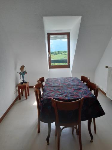 Iekārtas, Grand appartement 4/5 personnes in Bartres