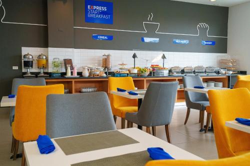 604344560 Holiday Inn Express Managua by IHG