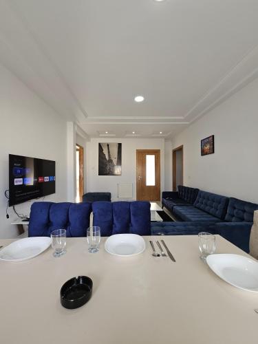 Bel appartement au jardin de Carthage Tunis in Jardins De Carthage