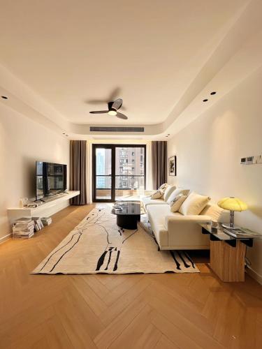 Eastern Hub - Bund Branch Yongye house Designer Deluxe Three bedrooms nice view, Shanghái