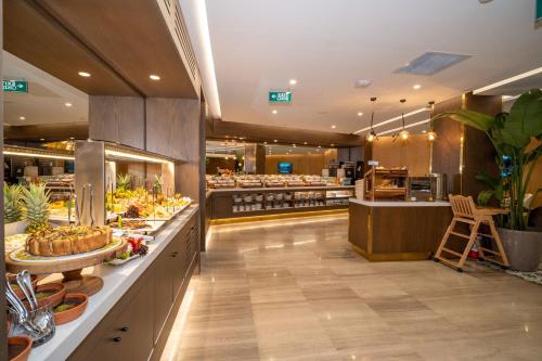 Rayelin Hotel Old Town - image 12